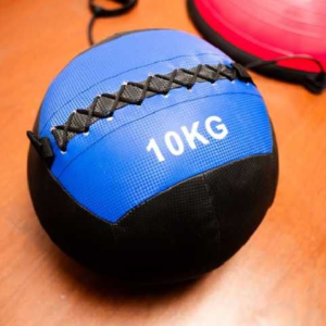 PELOTA CON PESO (10 KG)